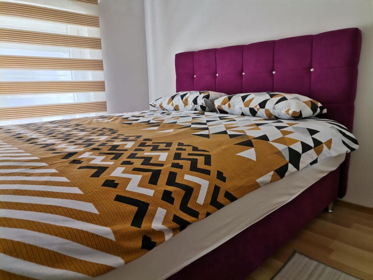 Centar Apartman Enmi 111 Banja Luka Exterior foto